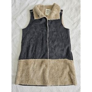NWOT Dylan by True Grit Faux Fur Vest